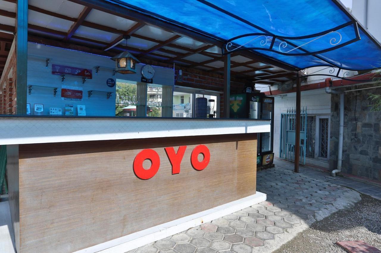 Oyo 591 Hotel Blue Moon Dharampur Екстер'єр фото